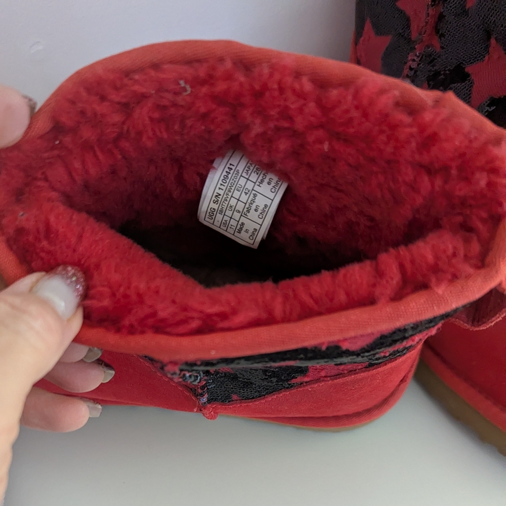 Ugg Red Star Patterned Winter Boots - image 7